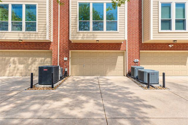 416 Mcgowen Street, Houston, TX 77006