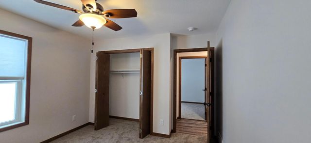 610 E 4th Street, Albert Lea, MN 56007