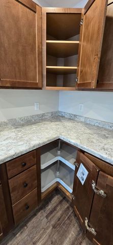 610 E 4th Street, Albert Lea, MN 56007