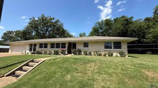 108 N Jackson Street, Jefferson, TX 75657