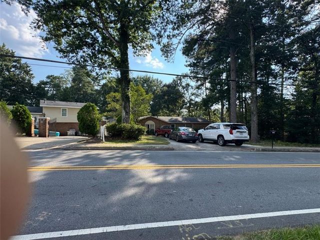 3912 Donaldson Drive, Atlanta, GA 30341