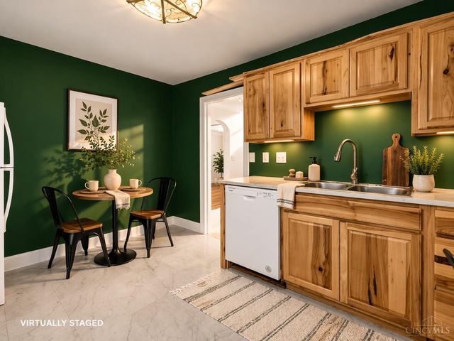4927 Prospect Avenue, Blue Ash, OH 45242