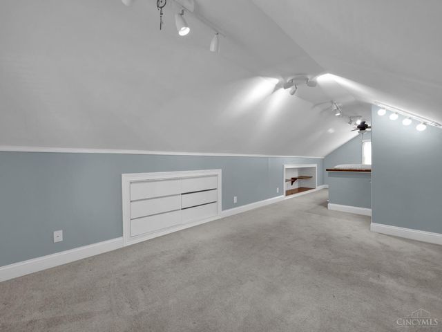 4927 Prospect Avenue, Blue Ash, OH 45242