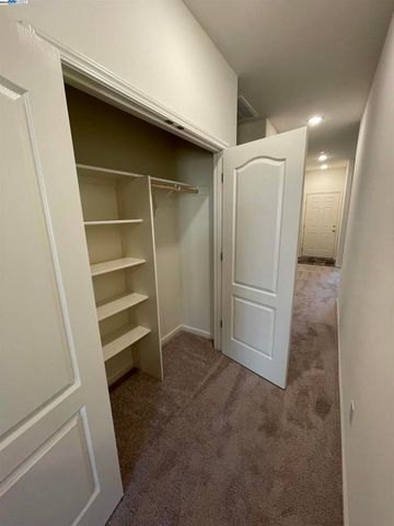 4246 Freemark Ave, Merced, CA 95348