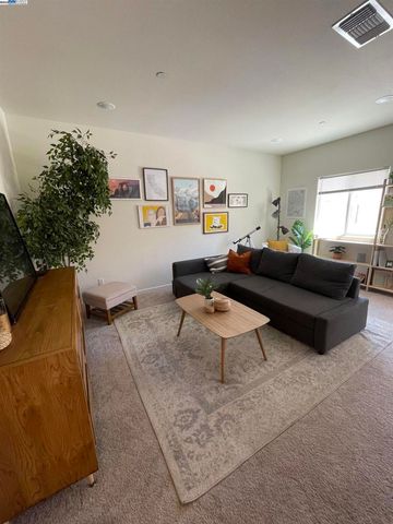 4246 Freemark Ave, Merced, CA 95348