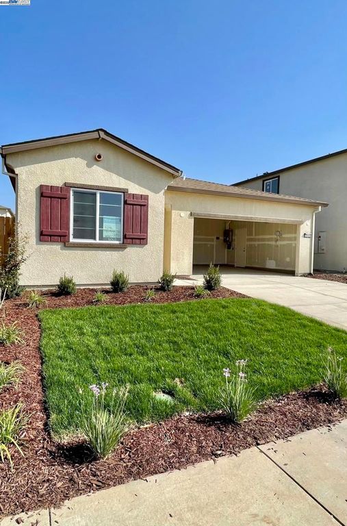 4246 Freemark Ave, Merced, CA 95348