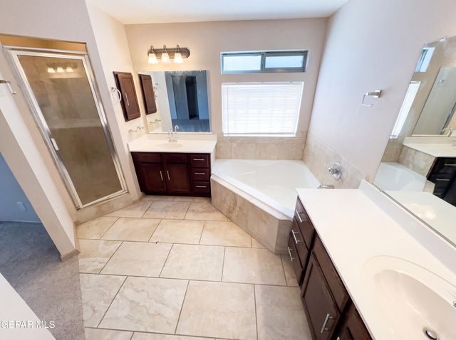 1336 SUNNY SKY Place, El Paso, TX 79928