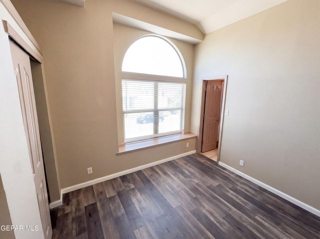 1336 SUNNY SKY Place, El Paso, TX 79928