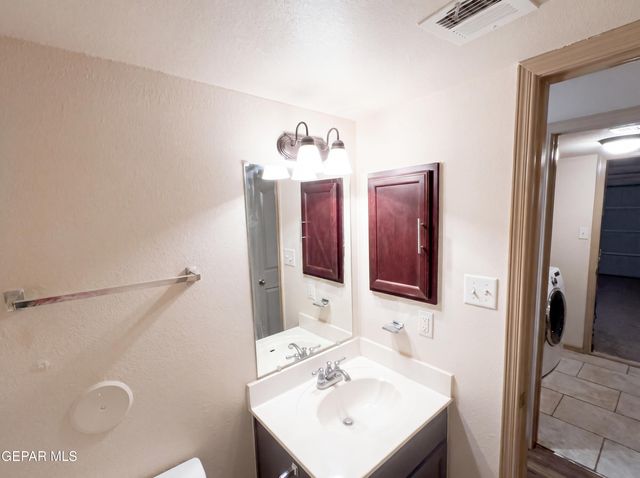 1336 SUNNY SKY Place, El Paso, TX 79928