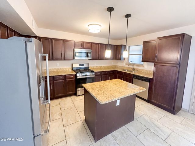 1336 SUNNY SKY Place, El Paso, TX 79928