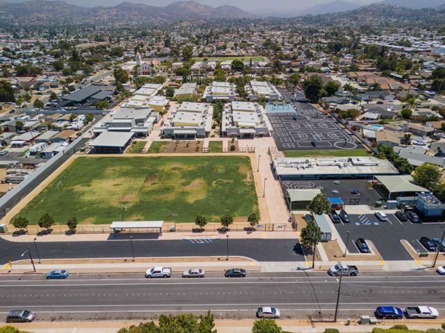 1109 E Lexington, El Cajon, CA 92019