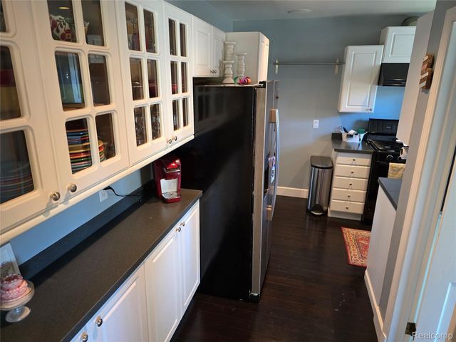 116 S Kenwood Avenue, Royal Oak, MI 48067