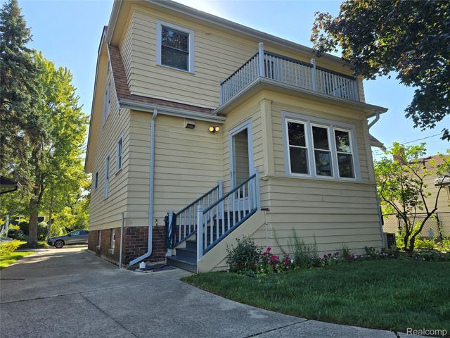 116 S Kenwood Avenue, Royal Oak, MI 48067