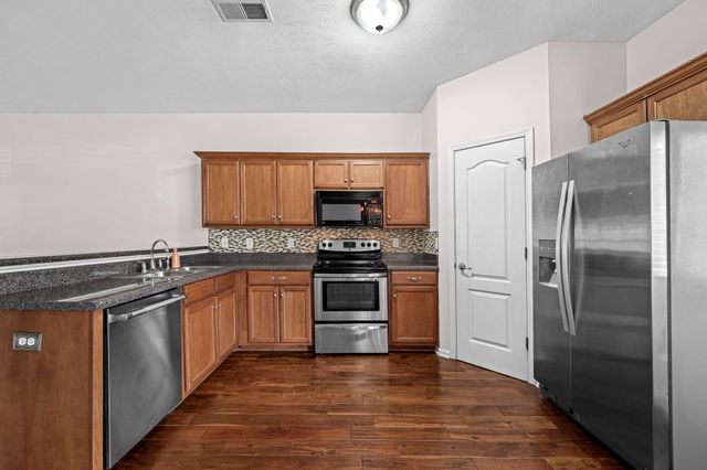 284 Meigs Dr Apt J66, Murfreesboro, TN 37128