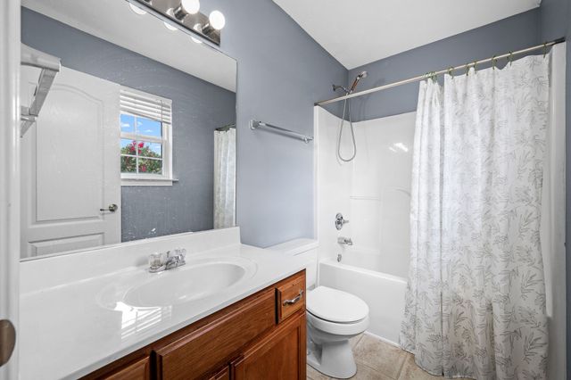284 Meigs Dr Apt J66, Murfreesboro, TN 37128