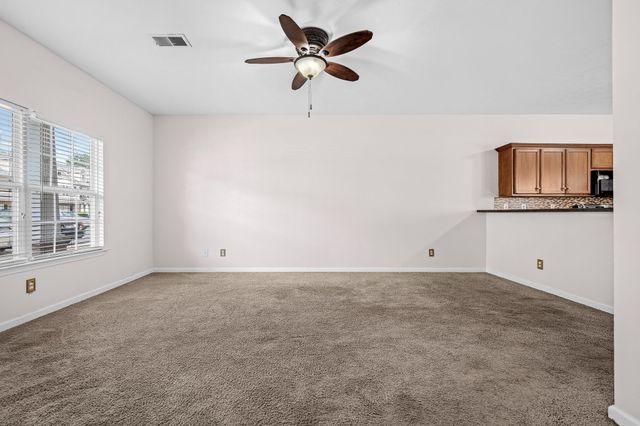 284 Meigs Dr Apt J66, Murfreesboro, TN 37128