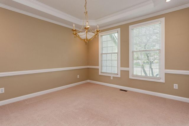 5816 Heritage Lakes Drive, Hilliard, OH 43026