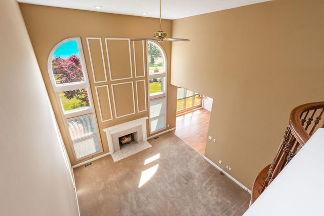 5816 Heritage Lakes Drive, Hilliard, OH 43026