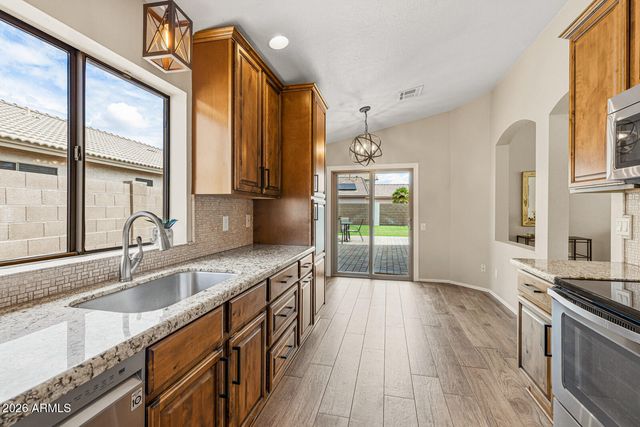 19815 N 34TH Place, Phoenix, AZ 85050