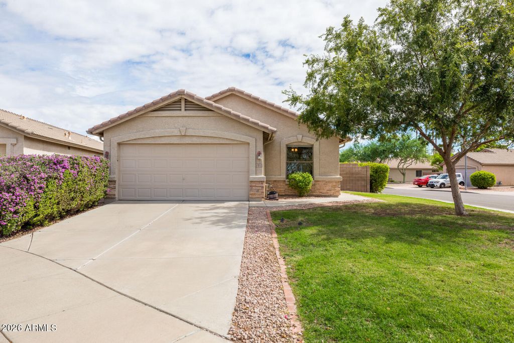 19815 N 34TH Place, Phoenix, AZ 85050 — photo 4