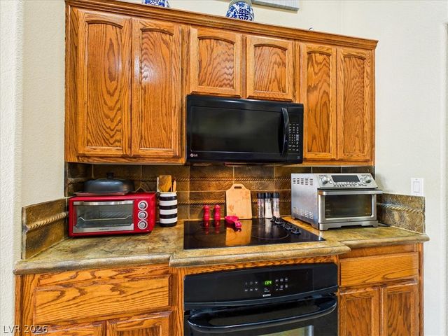 5141 East Chasemoor Street, Pahrump, NV 89061