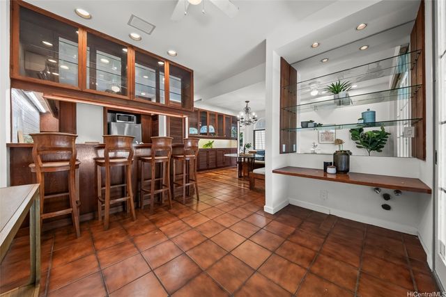 3025 Diamond Head Road, Honolulu, HI 96815