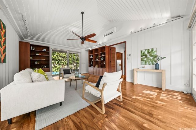 3025 Diamond Head Road, Honolulu, HI 96815