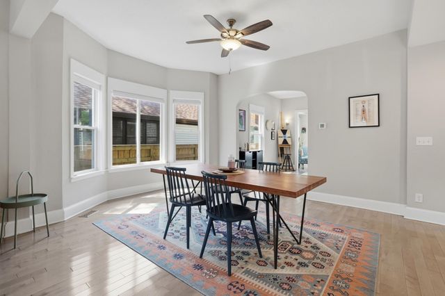 1350 Laurel Avenue, Saint Paul, MN 55104