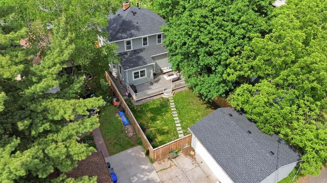 1350 Laurel Avenue, Saint Paul, MN 55104