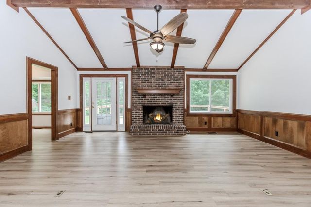 3156 Laurel Way, Snellville, GA 30078