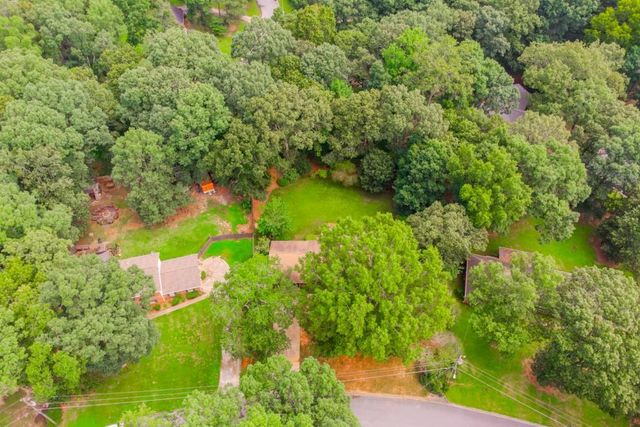 3156 Laurel Way, Snellville, GA 30078