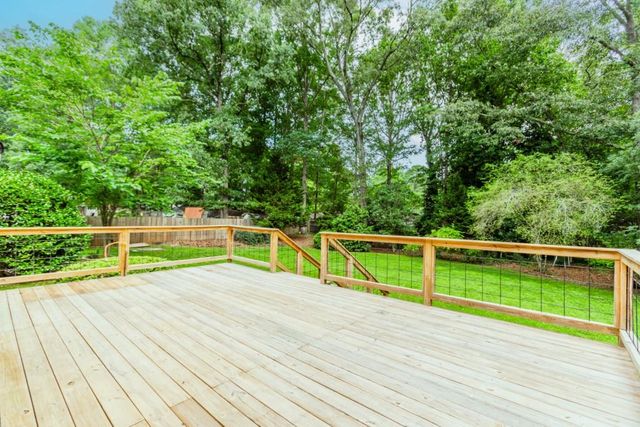 3156 Laurel Way, Snellville, GA 30078