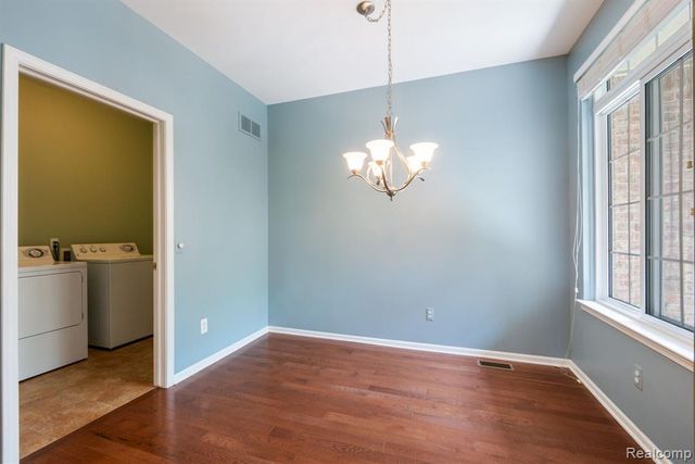 40658 Saint Louis Drive, Clinton Township, MI 48038