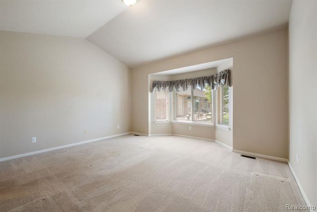 40658 Saint Louis Drive, Clinton Township, MI 48038