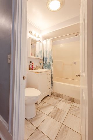 4 Fay Place 1, Haverhill, MA 01830