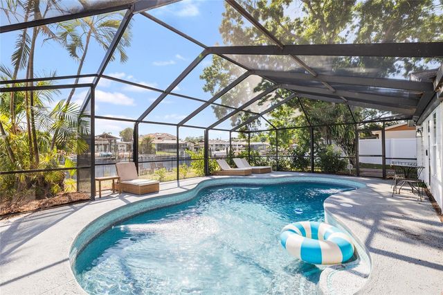 10716 DONBRESE AVENUE, Tampa, FL 33615