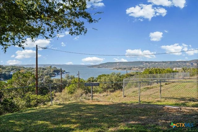 1213 County Road 130, Burnet, TX 78611