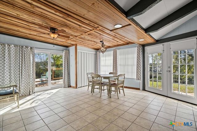 1213 County Road 130, Burnet, TX 78611