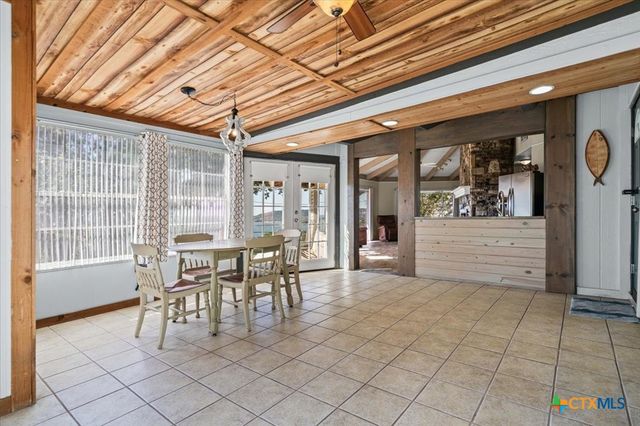 1213 County Road 130, Burnet, TX 78611