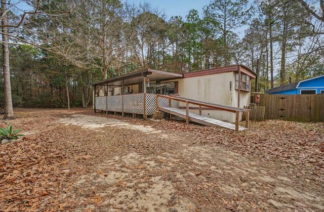 3116 Wells Beach Road, Navarre, FL 32566