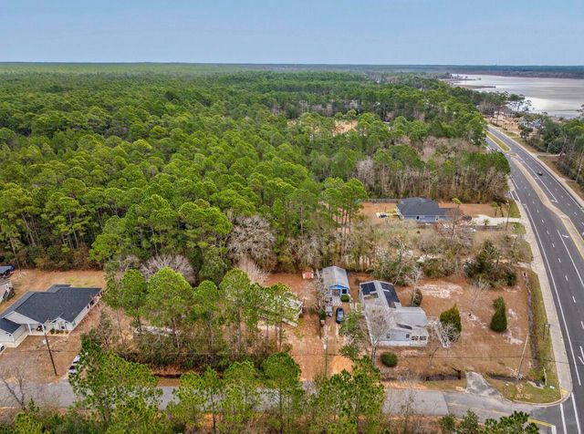 3116 Wells Beach Road, Navarre, FL 32566