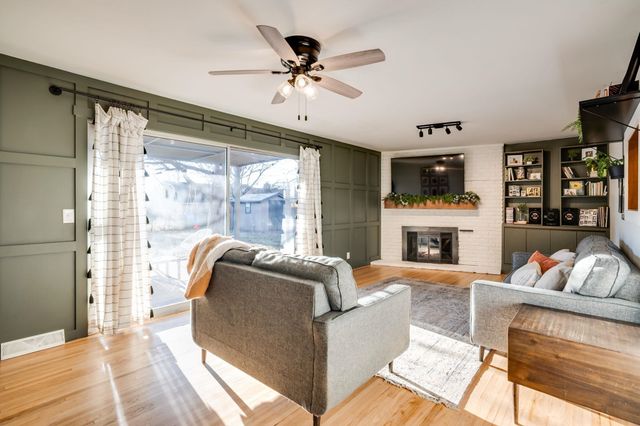 739 N Murray Ave, Wichita, KS 67212