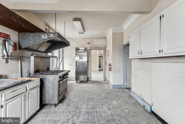 701 N 63RD ST, Philadelphia, PA 19151