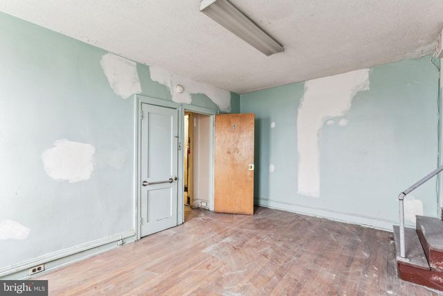 701 N 63RD ST, Philadelphia, PA 19151