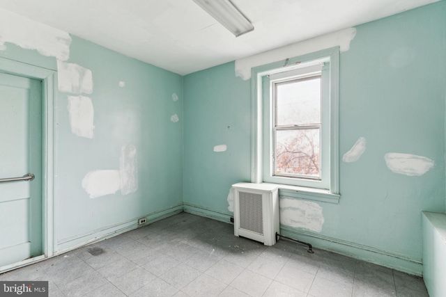 701 N 63RD ST, Philadelphia, PA 19151