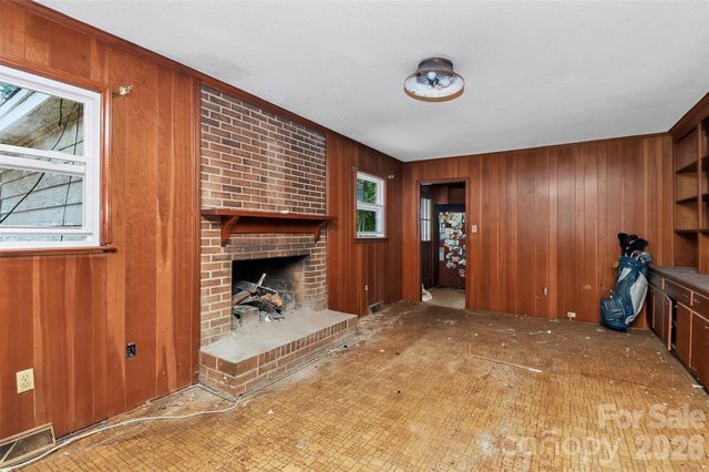 3234 Gardner Park Drive, Gastonia, NC 28054
