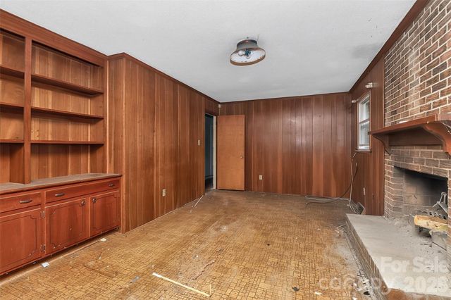 3234 Gardner Park Drive, Gastonia, NC 28054