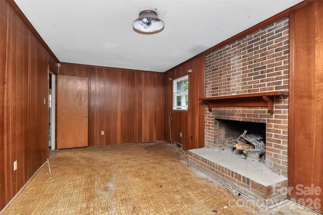 3234 Gardner Park Drive, Gastonia, NC 28054