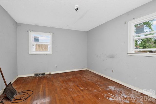 3234 Gardner Park Drive, Gastonia, NC 28054
