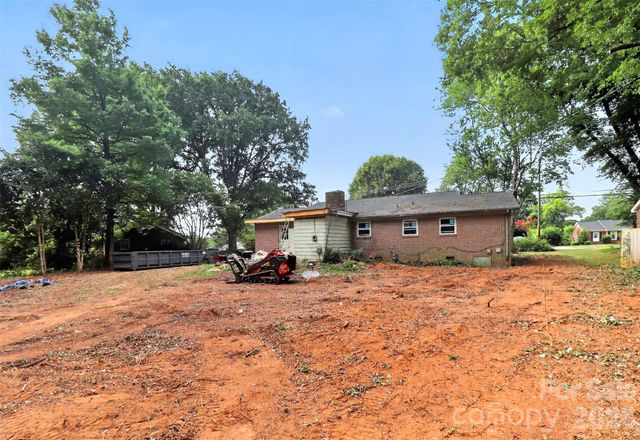 3234 Gardner Park Drive, Gastonia, NC 28054